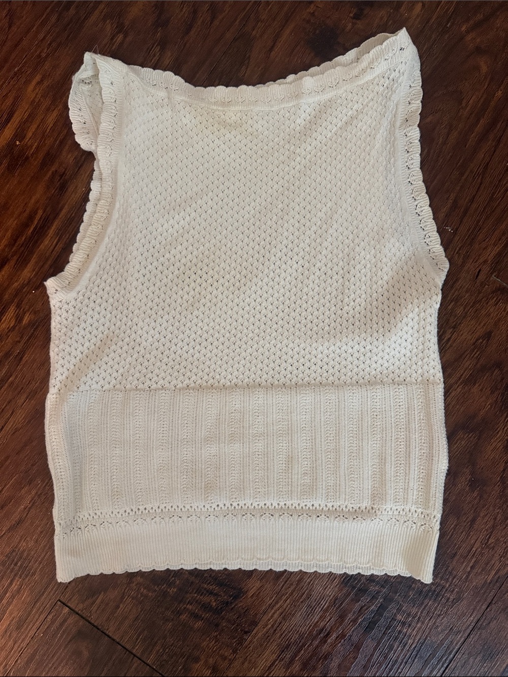 Doen Women’s Cream Sleeveless Tank
